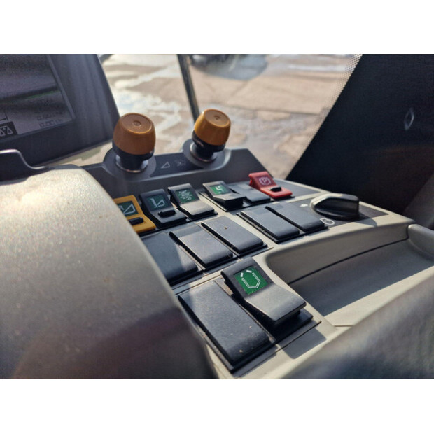 2018 CLAAS LEXION 770TT-46209765