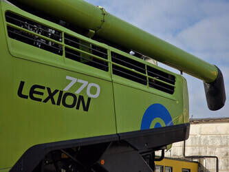 2017-claas-lexion-770tt-1412051-46209808