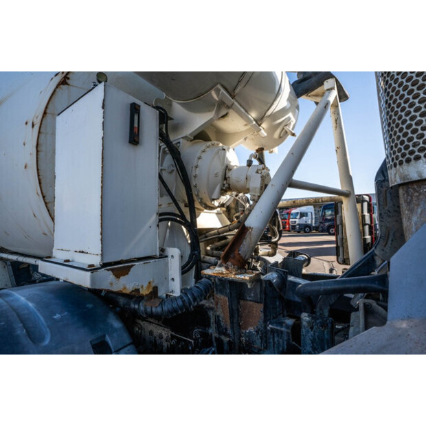 2013 مان TGS 32.360-46209902