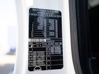 2013-man-tgs-32-360-1436016-46209911