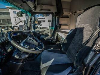 2017-mercedes-benz-arocs-1846-euro-6-1436017-46209924