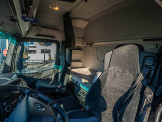 2017-mercedes-benz-arocs-1846-euro-6-1436017-46209926