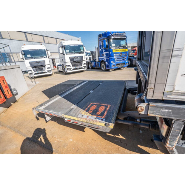 2018 فولفو FE 280-46209946