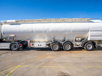 2016-ova-others-46210017