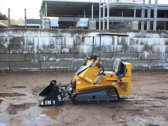 صورة ل شيولات مجنزرة 2025 Infront YF480