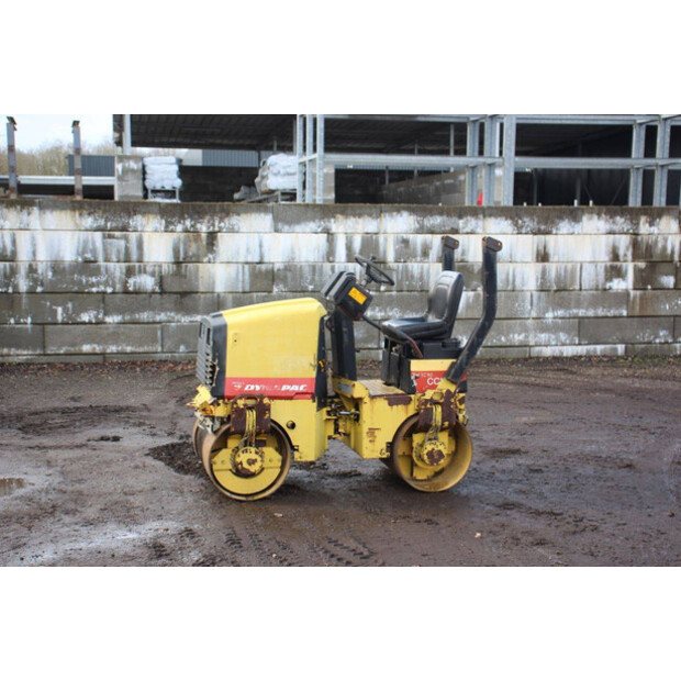 2000 DYNAPAC CC82-46210757