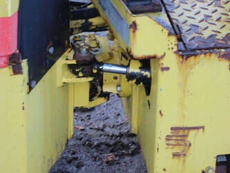 2000-dynapac-cc82-46210769