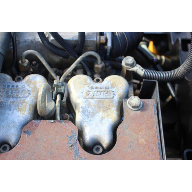 2000 DYNAPAC CC82-46210773