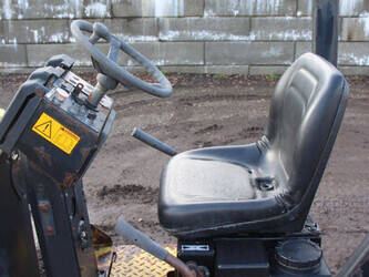 2000-dynapac-cc82-46210777