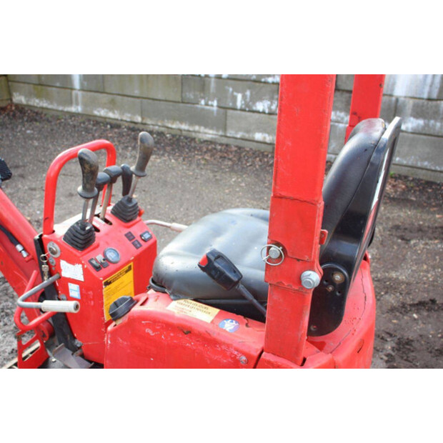 2017 BOBCAT E08-46210805