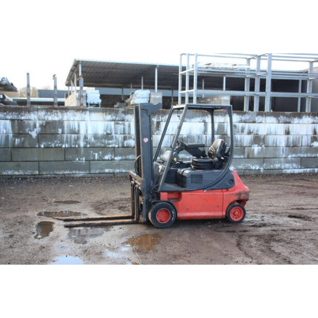 2004 Linde E20P-02-46210903