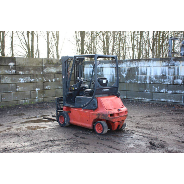2004 Linde E20P-02-46210906