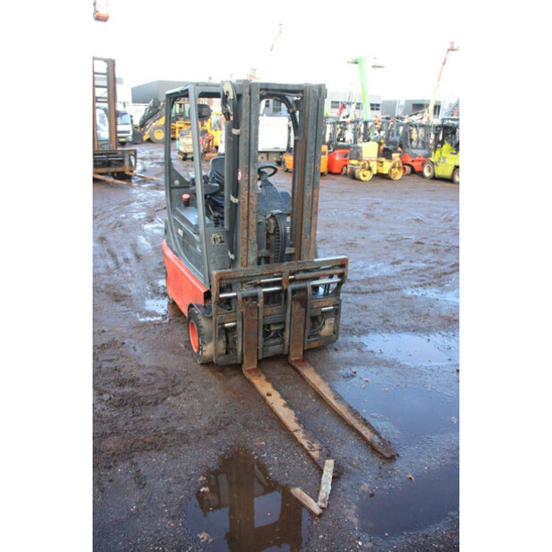 2004 Linde E20P-02-46210909