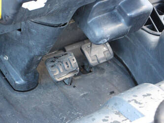 2004-linde-e20p-02-1436054-46210922