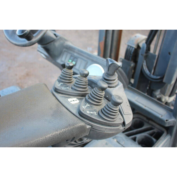 2004 Linde E20P-02-46210926