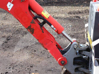 2016-bobcat-e08-46210938