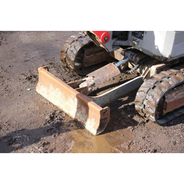 2016 BOBCAT E08-46210939