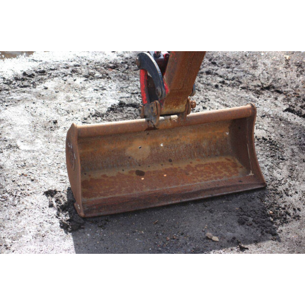 2016 BOBCAT E08-46210940