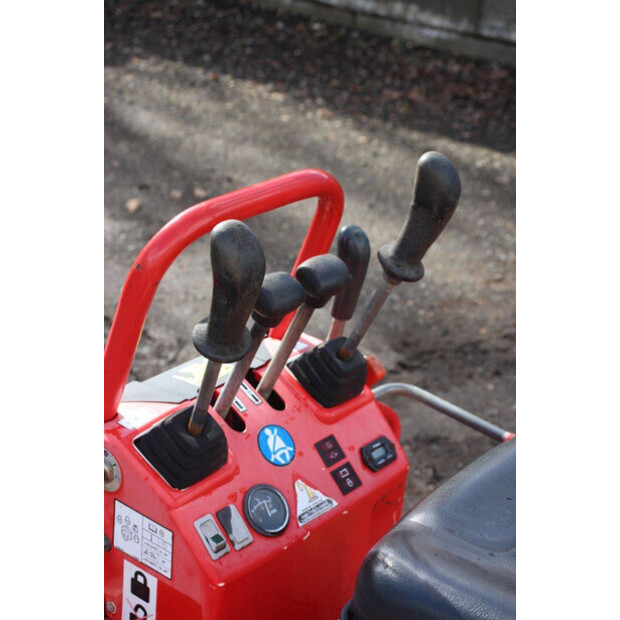 2016 BOBCAT E08-46210952