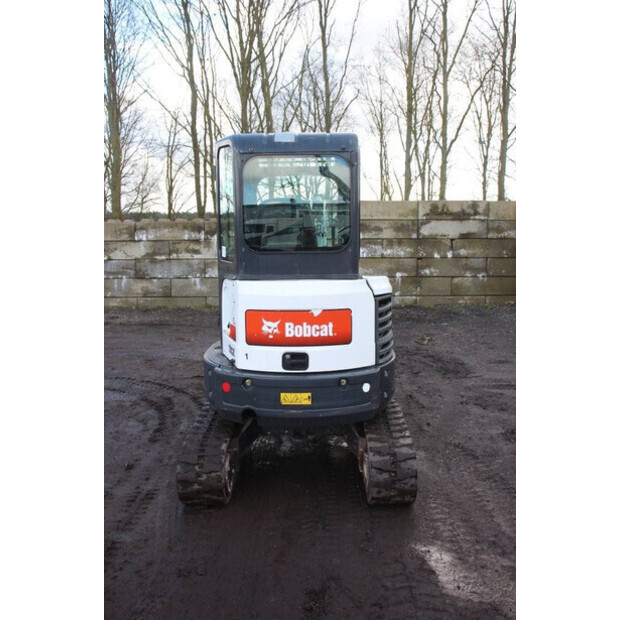 2015 BOBCAT E26-46211019