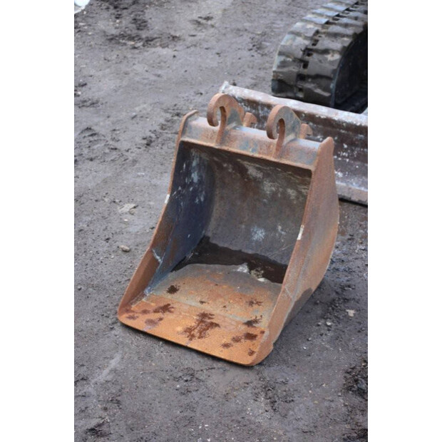 2015 BOBCAT E26-46211033