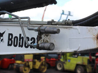 2015-bobcat-e26-1436058-46211036