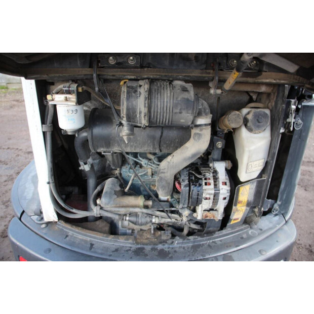 2015 BOBCAT E26-46211039