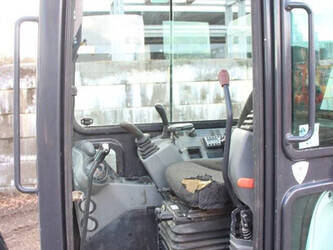 2015-bobcat-e26-1436058-46211040