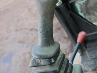 2015-bobcat-e26-1436058-46211046