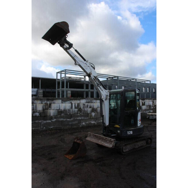 2015 BOBCAT E26-46211050