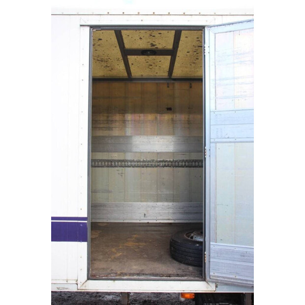 2009 DAF FA LF45G08-46211104