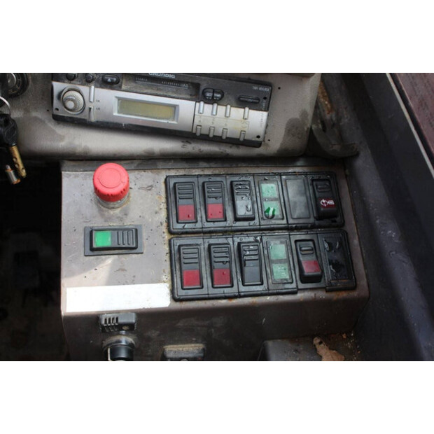 2002 Manitou MRT 1850-46211157