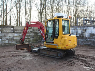 2014-takeuchi-tb235-1436062-46211167