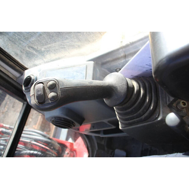 2014 TAKEUCHI TB235-46211195