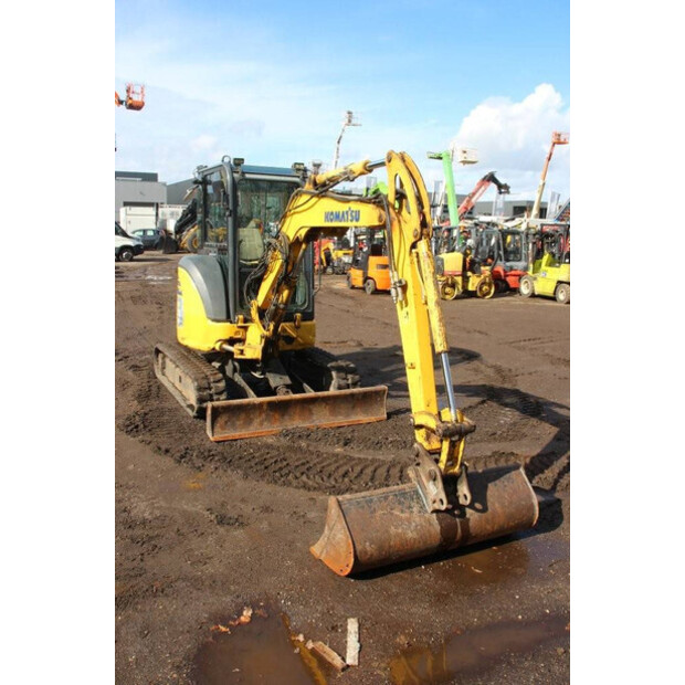 2016 Komatsu PC35MR-3-46211207