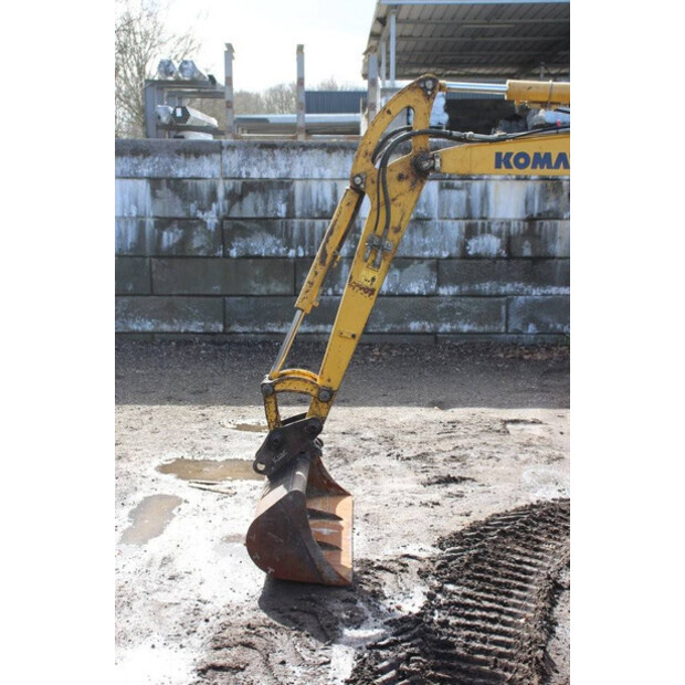 2016 Komatsu PC35MR-3-46211211