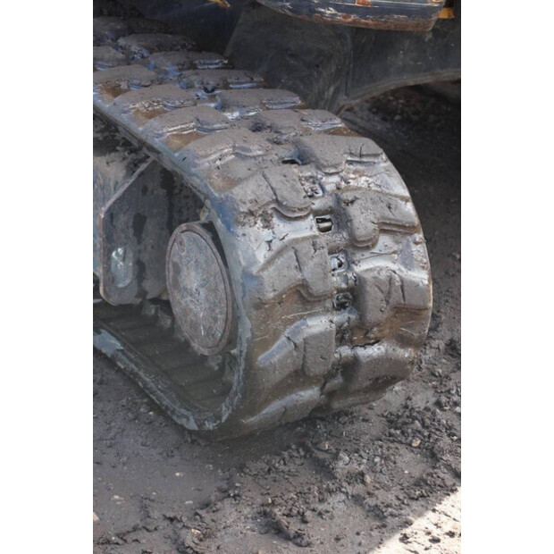 2016 Komatsu PC35MR-3-46211220