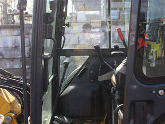 2016-komatsu-pc35mr-3-46211224