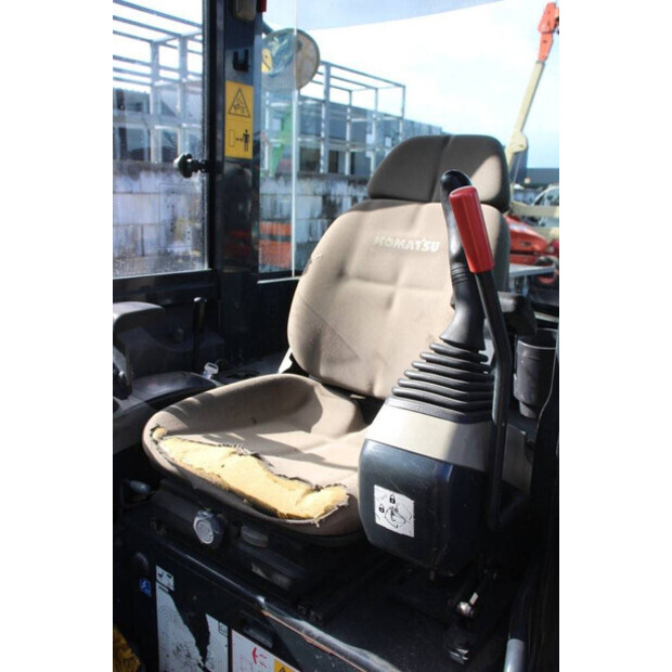 2016 Komatsu PC35MR-3-46211225