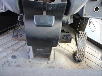 caterpillar-930g-1436064-46211262