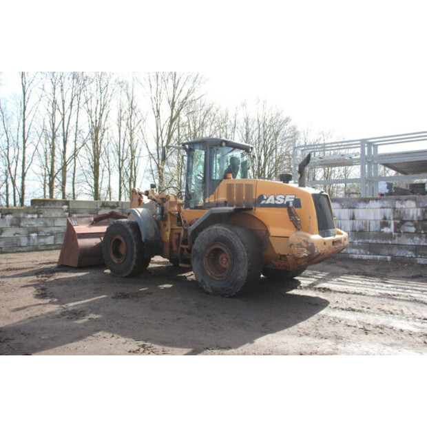 2008 CASE 821E-46211270