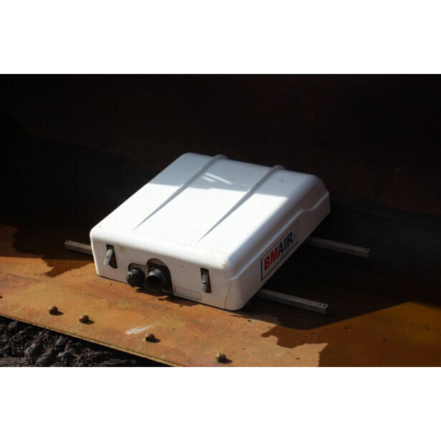 2008 CASE 821E-46211277