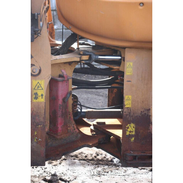 2008 CASE 821E-46211281