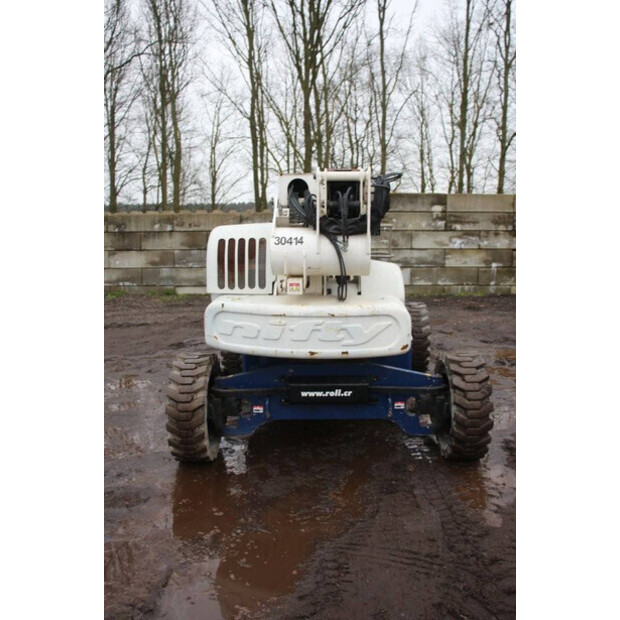 2015 نيفتيليفت HR21-46211456