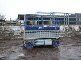 صورة ل رافعات مقصية 2008 جيه ال جي 3369LE