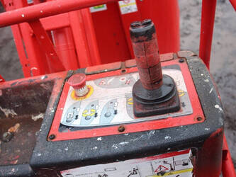 2011-manitou-100-vjr-evolution-1436074-46211580