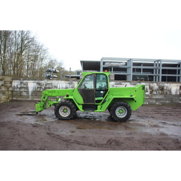 2006 ميرلو P38.14-46211709