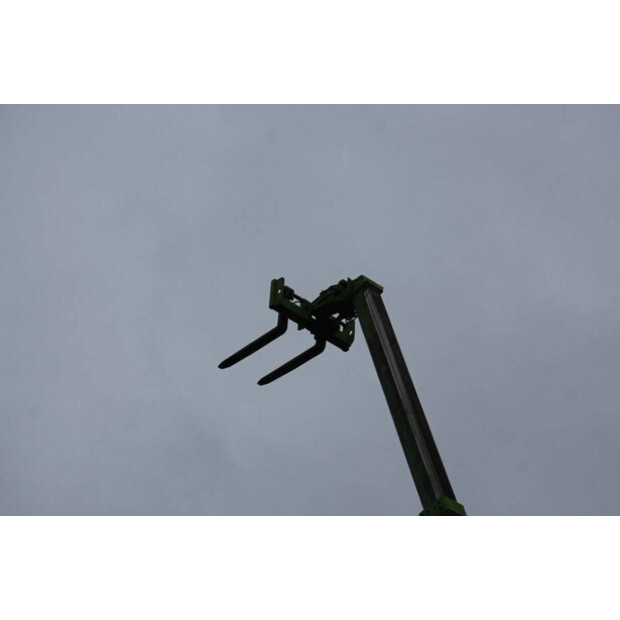 2006 ميرلو P38.14-46211741