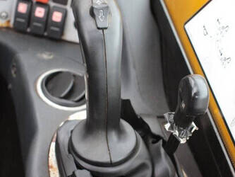 2012-jcb-527-55h-46211772