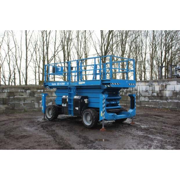 2016 Genie GS-4390-46211887